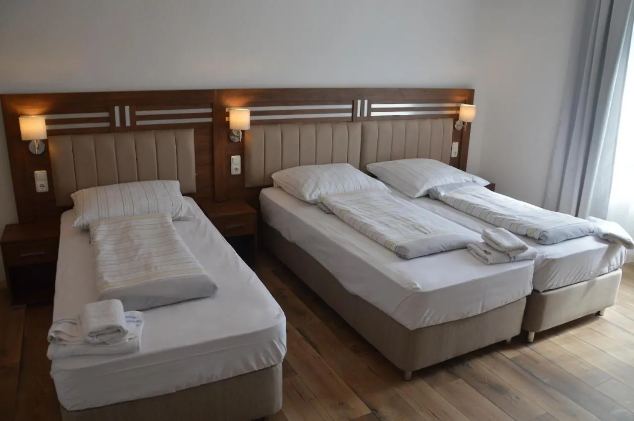 Hotel Colonia 2*, Cologne